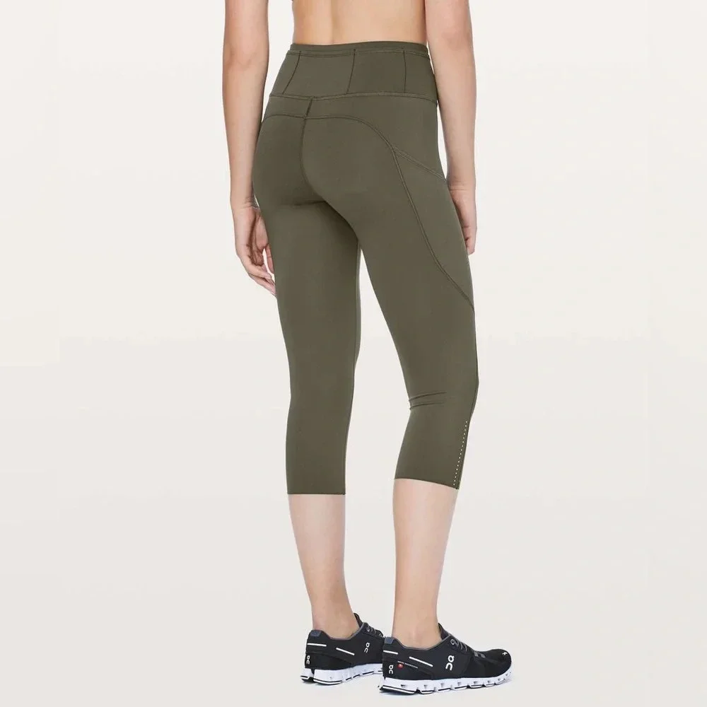 Lululemon Fast & Free Crop II Nulux 19